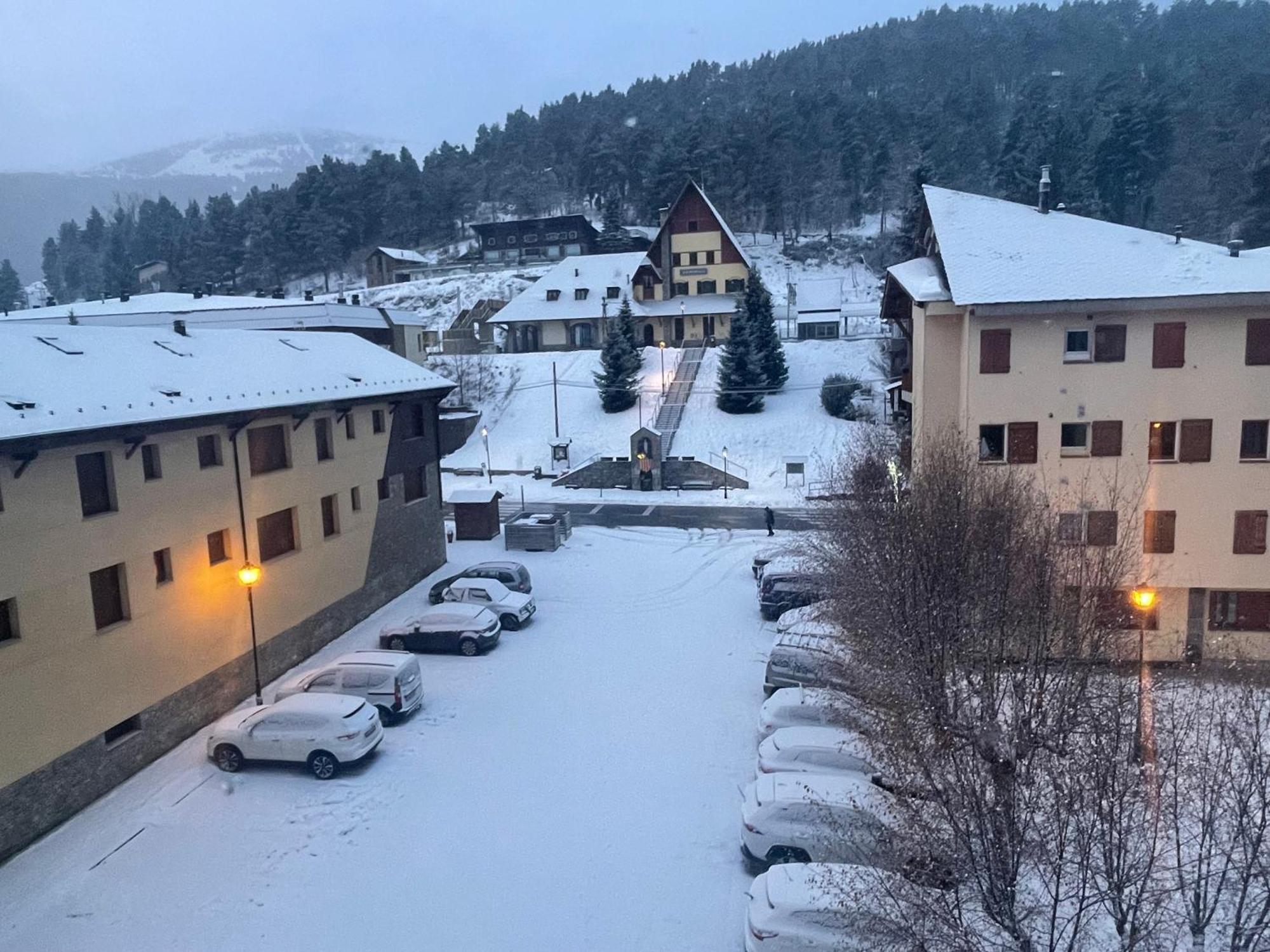 Duplex La Molina A 5 Minutos De Las Pistas De Esqui المظهر الخارجي الصورة